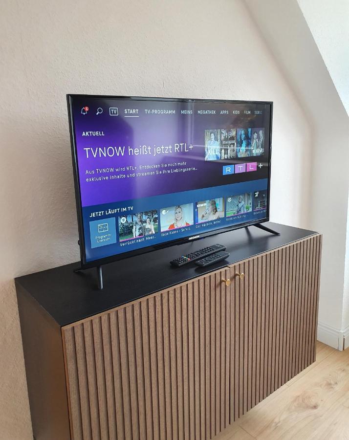 Melody Apartment Mit E-Ladesaeule Und Mobiler Klimaanlage Gelsenkirchen Bagian luar foto