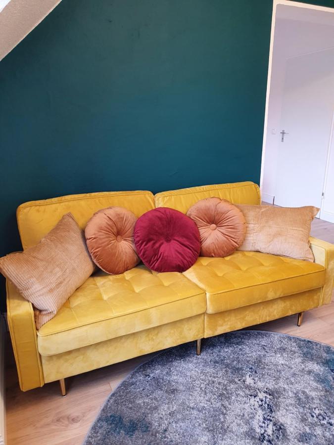 Melody Apartment Mit E-Ladesaeule Und Mobiler Klimaanlage Gelsenkirchen Bagian luar foto